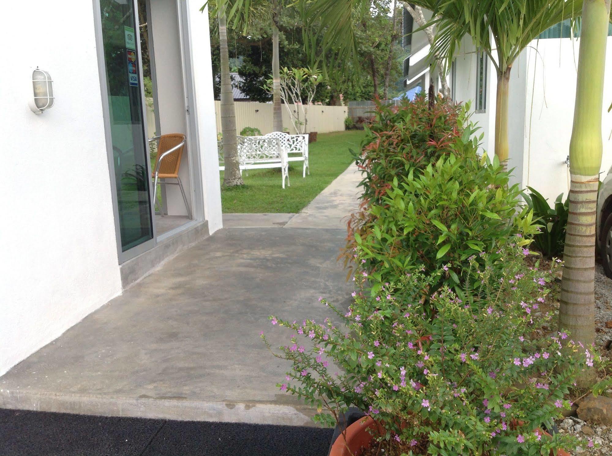 The Fint Hus Villa Langkawi Extérieur photo