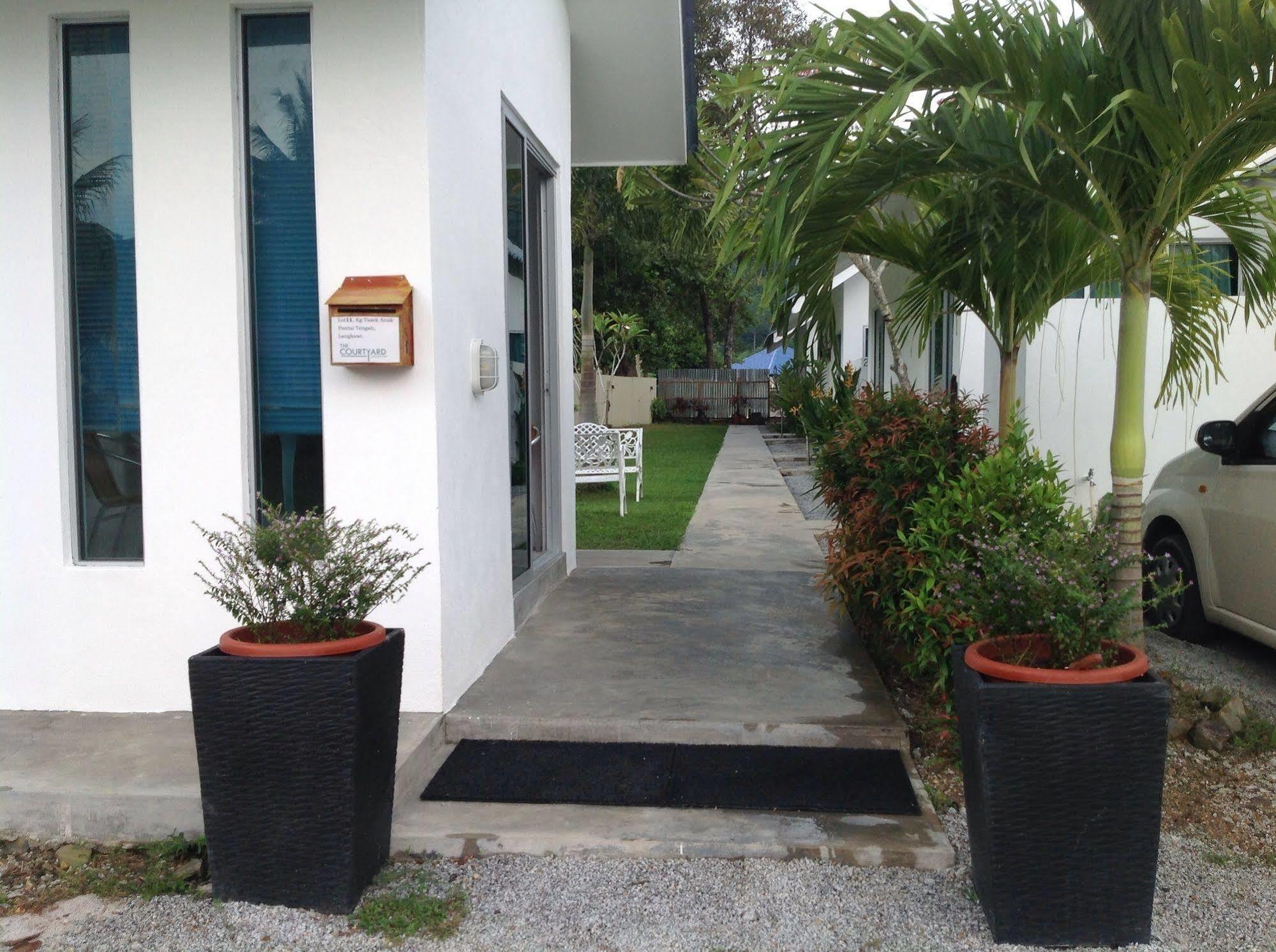 The Fint Hus Villa Langkawi Extérieur photo